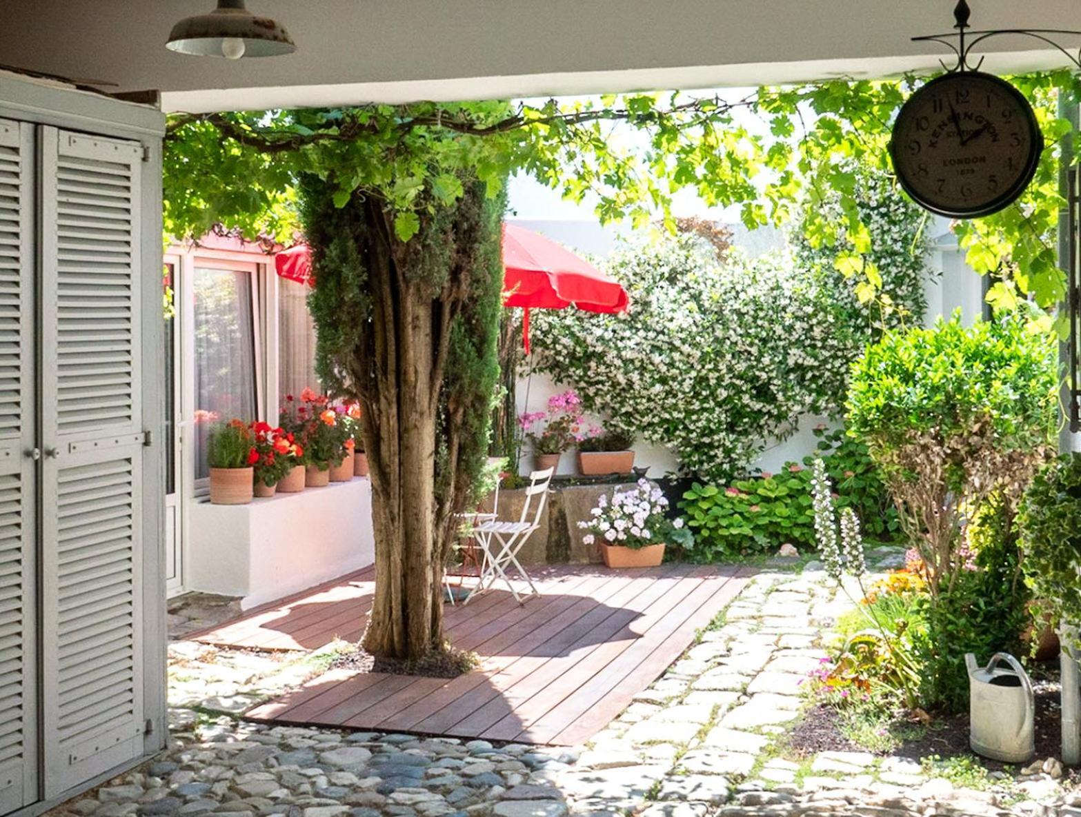 Отель La Martinoise Garden Сен-Мартен-де-Ре Экстерьер фото